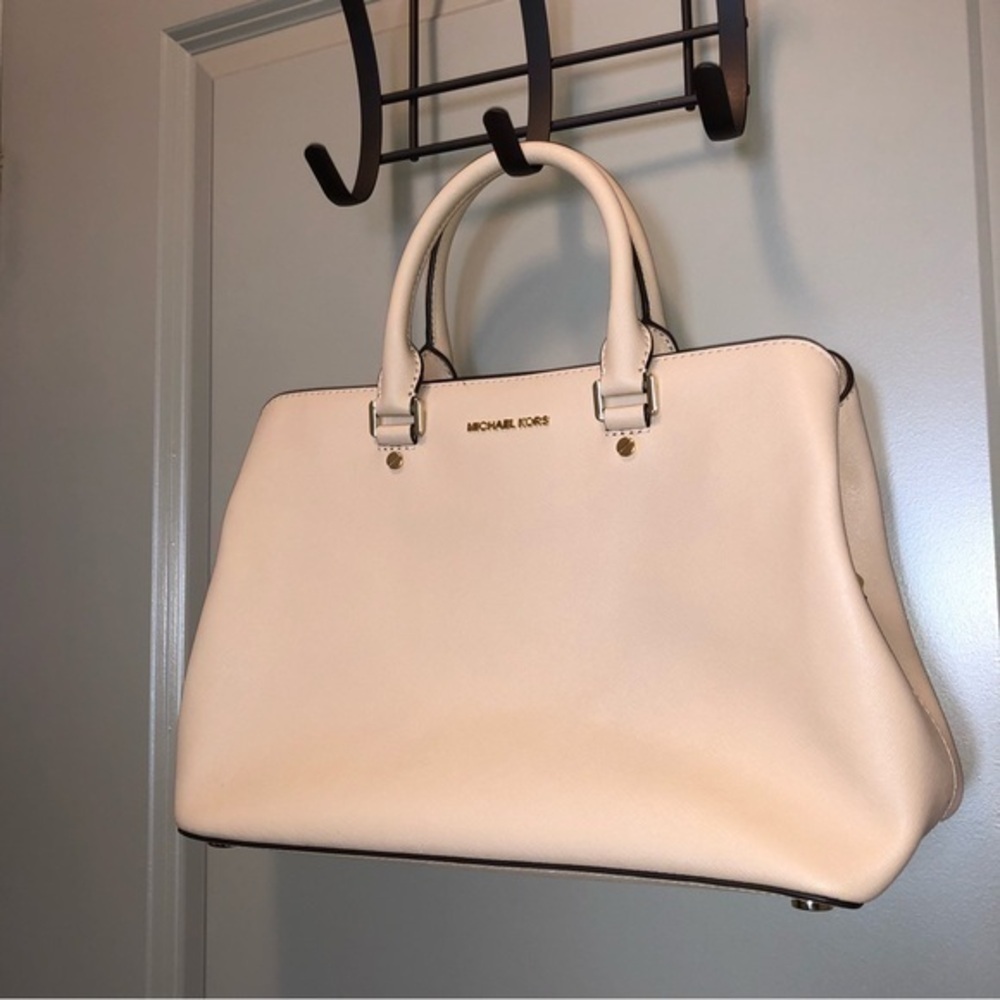 Michael Kors Blush Tote - Picture 2 of 16